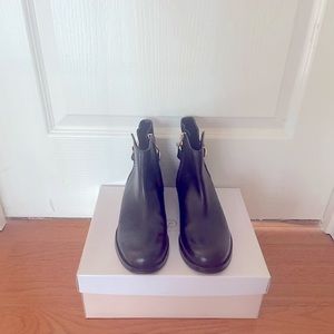 Sam Edelman Black Gold Chain Ankle Bootie Size 8